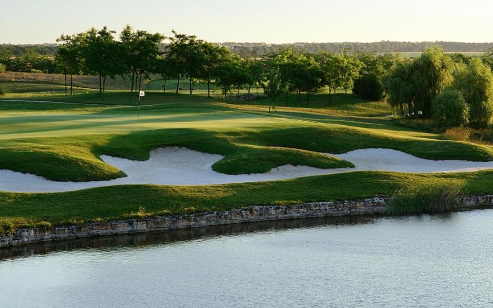 Lighthouse Golf Resort & Spa Apartments บัลชิค ภายนอก รูปภาพ